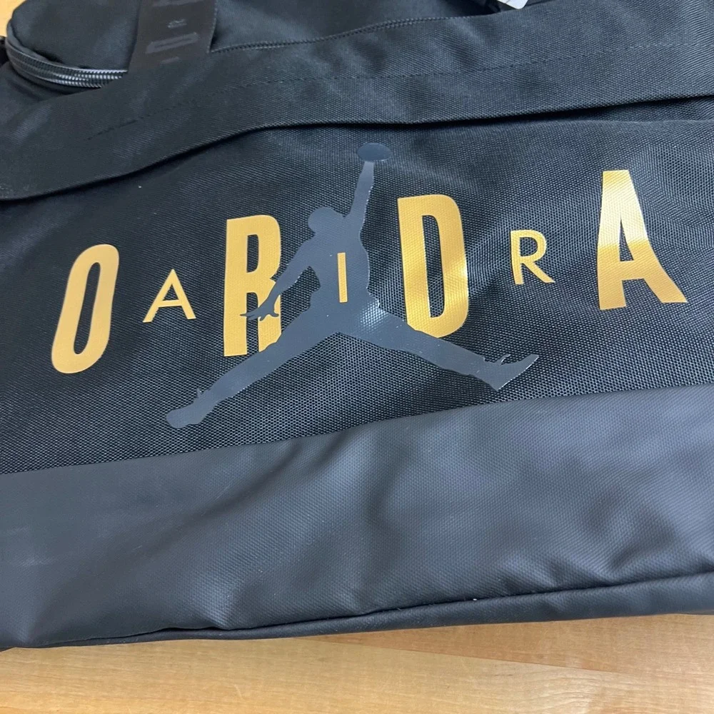 Jordan Duffle Bag Shoe Garage Medium Black Gold Velocity Jumpman New MM0920-K5X